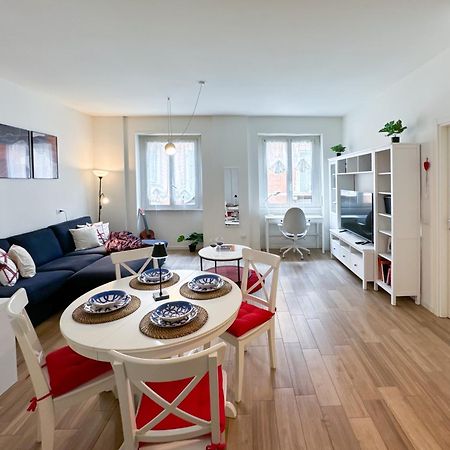 The Best! Fast Wi-Fi & Netflix Milan Bagian luar foto