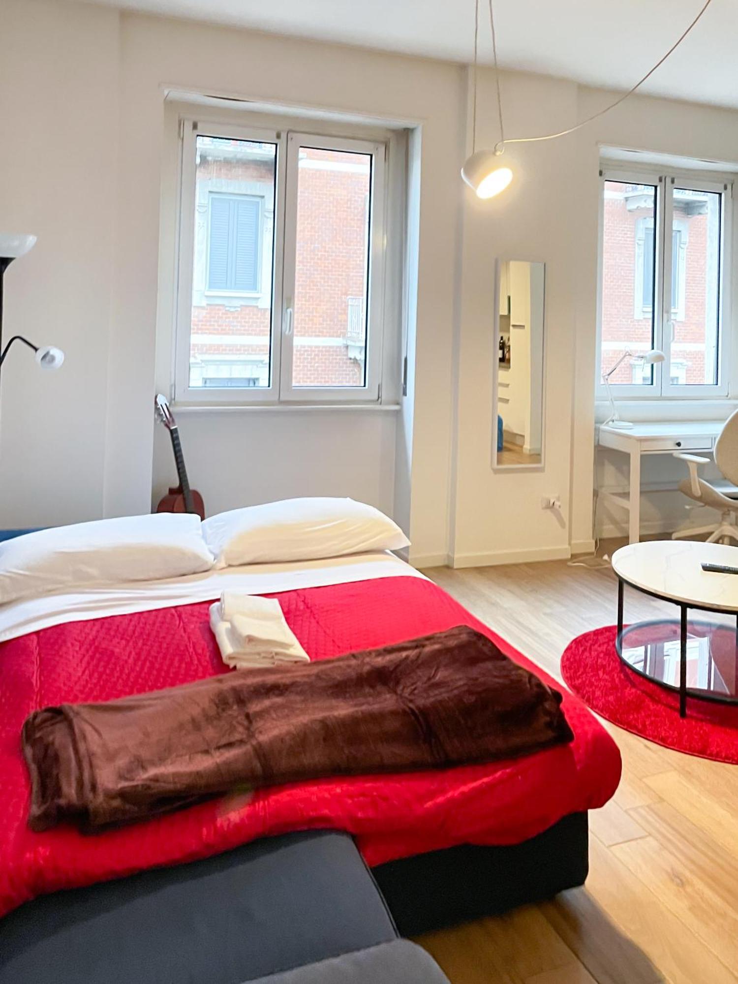 The Best! Fast Wi-Fi & Netflix Milan Bagian luar foto